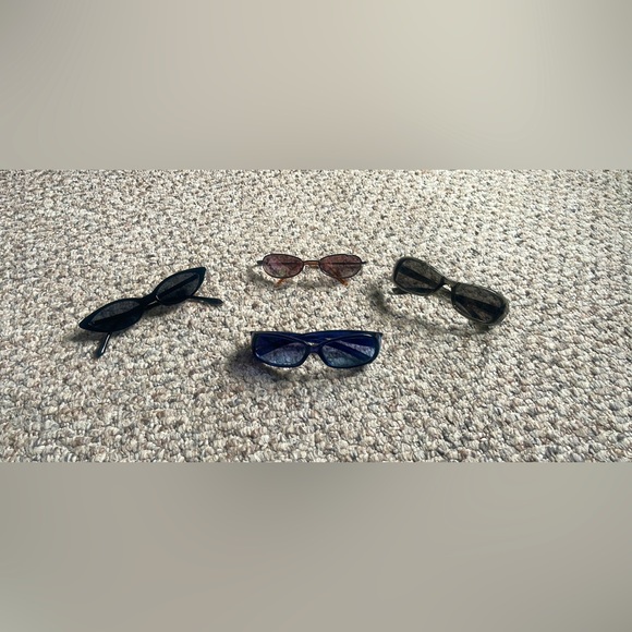 Individual or Bundle of Vintage Sunglasses - Picture 2 of 5
